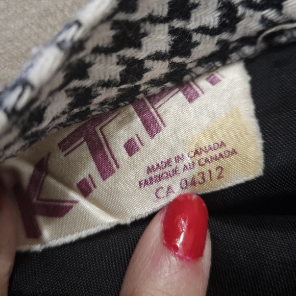 Vintage houndstooth black white wool pencil skirt - Picture 13 of 14